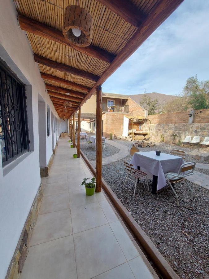 Arbol Tilcara Hostel Exterior photo